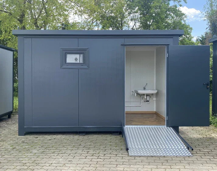 WC Cabina Doble 4×2 m con rampa – Accesible PMR